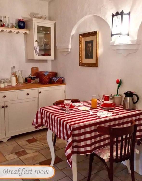 B B Guesthouse TIHANY Extérieur photo